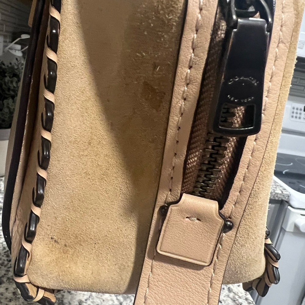 Coach large dreamer 36  satchel handbag